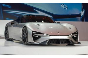 Toyota sẽ cạnh tranh từ Ferrari đến Rolls-Royce